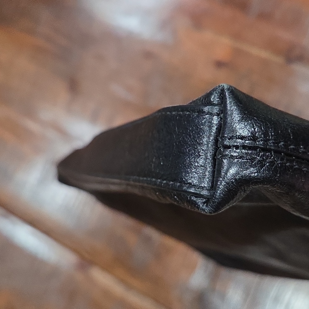 Tory Burch Black Leather Clutch Bag - Picture 10 of 12